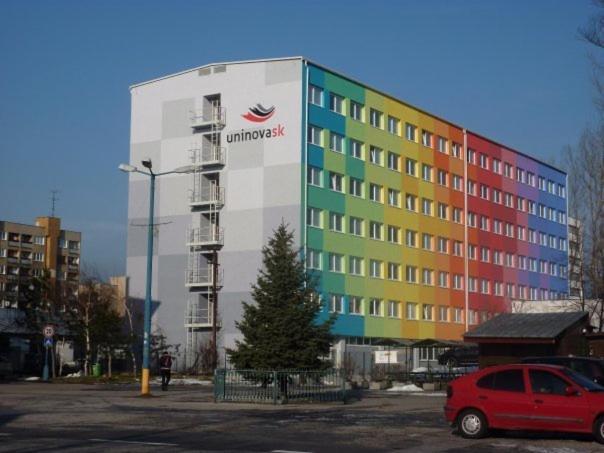 Uninova Hostel Bratislava Eksteriør bilde