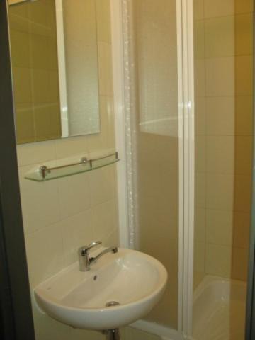 Uninova Hostel Bratislava Rom bilde